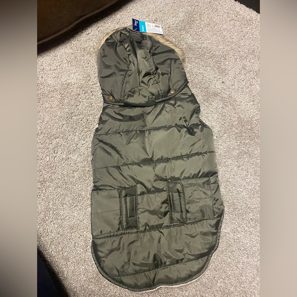πGreen Hooded Dog Jacket